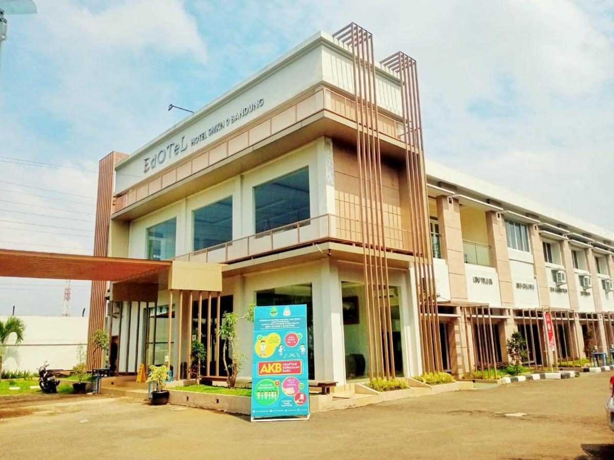 Oyo 90102 Edotel Hotel By Dbest Hospitality Bandung Exteriér fotografie