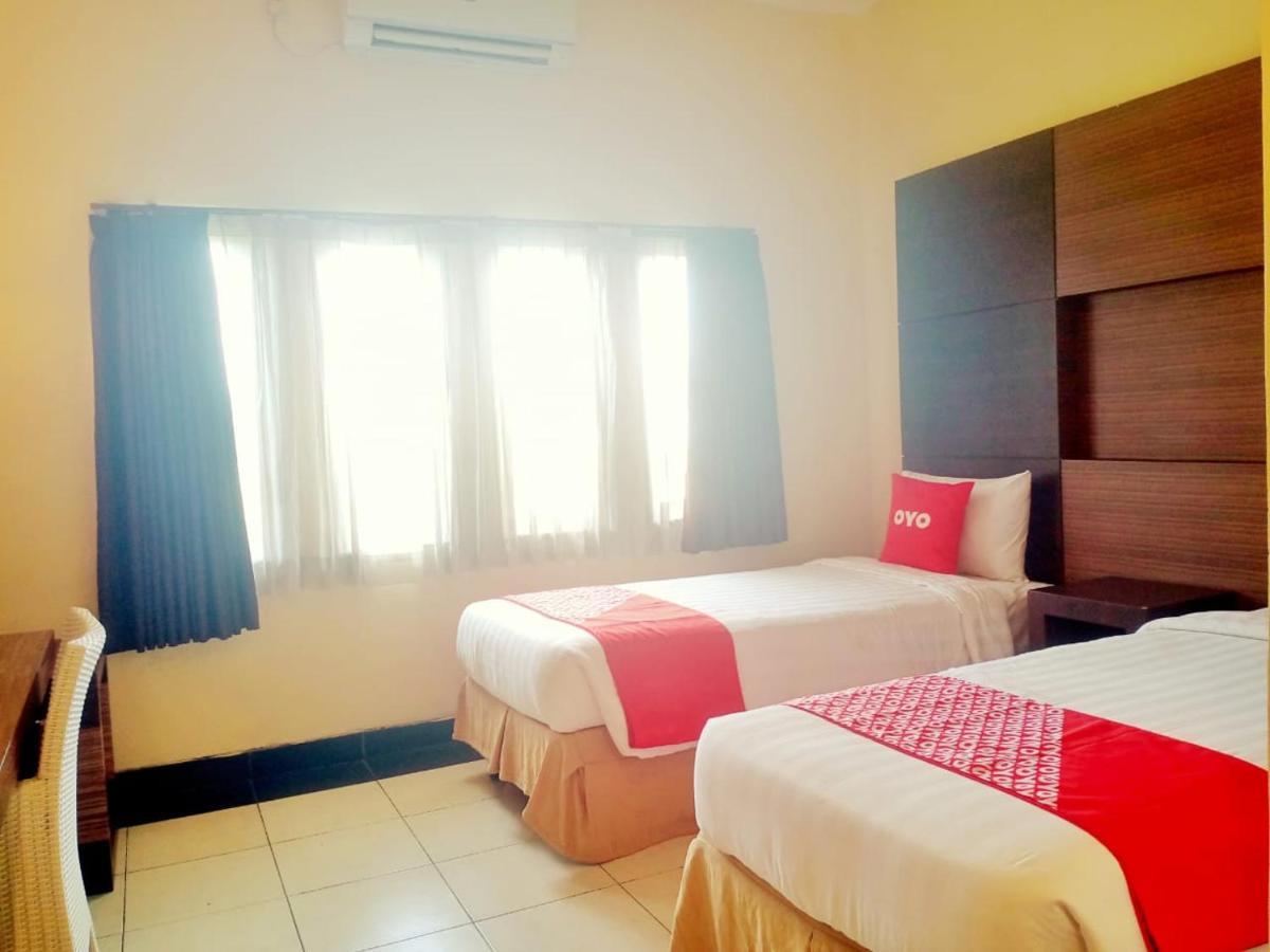 Oyo 90102 Edotel Hotel By Dbest Hospitality Bandung Exteriér fotografie