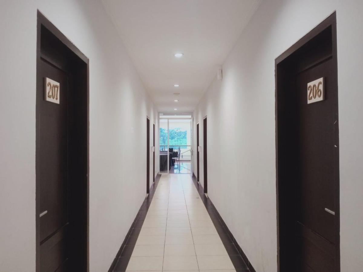 Oyo 90102 Edotel Hotel By Dbest Hospitality Bandung Exteriér fotografie