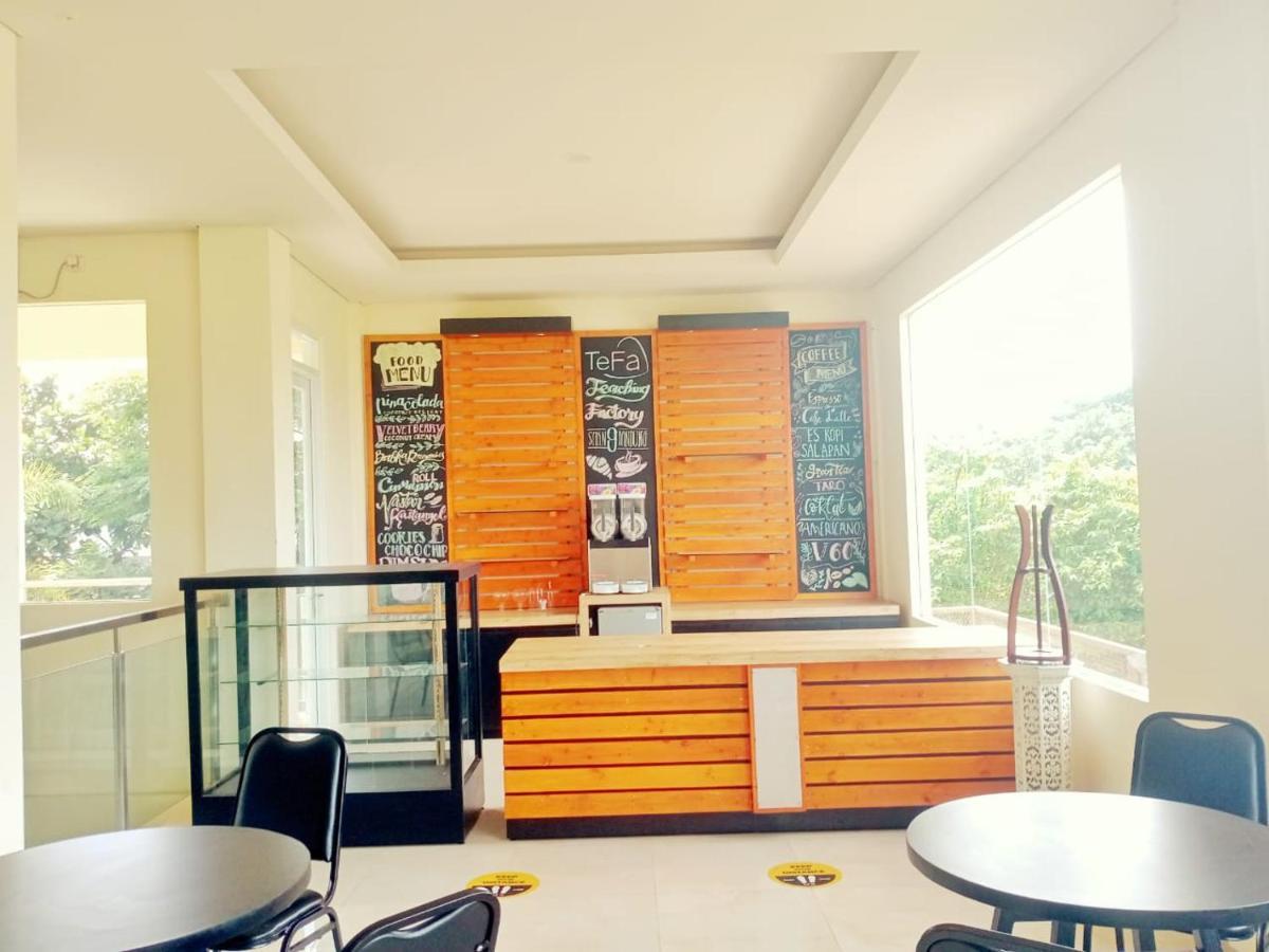 Oyo 90102 Edotel Hotel By Dbest Hospitality Bandung Exteriér fotografie