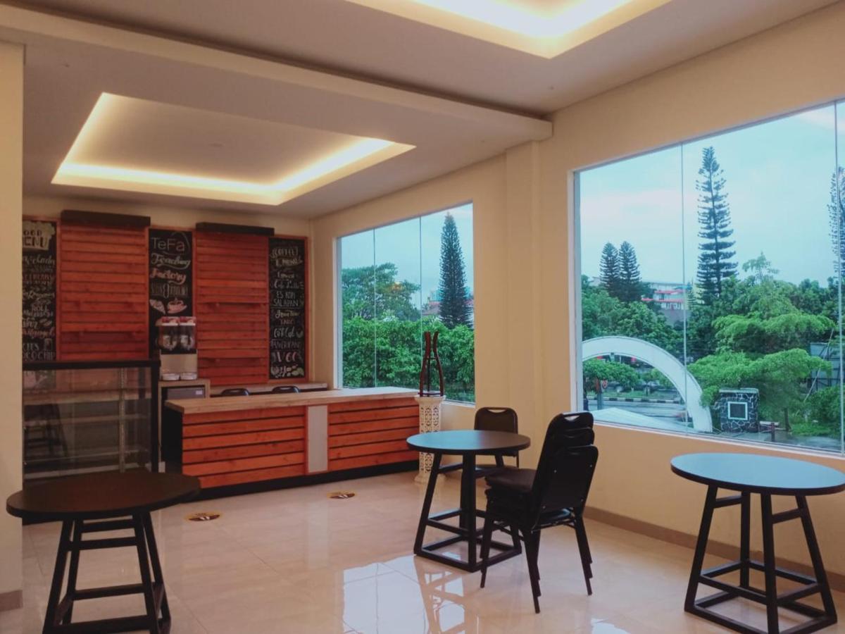 Oyo 90102 Edotel Hotel By Dbest Hospitality Bandung Exteriér fotografie