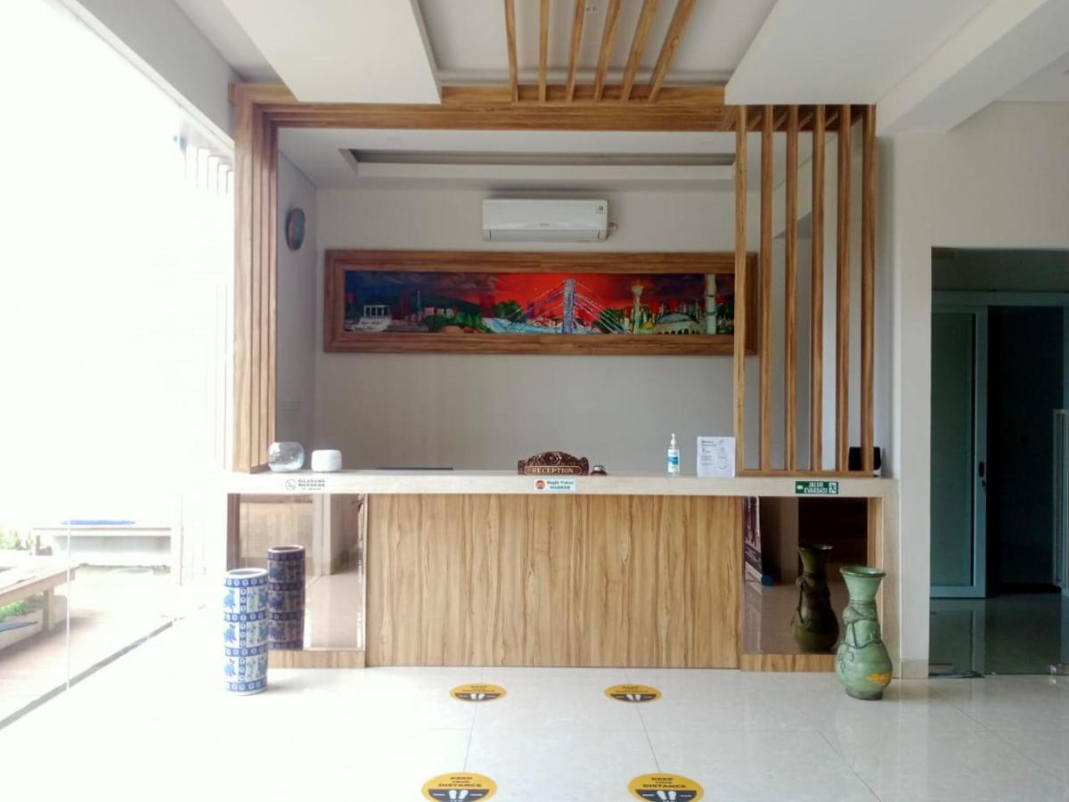 Oyo 90102 Edotel Hotel By Dbest Hospitality Bandung Exteriér fotografie